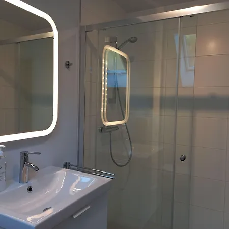 Les Lits De Nohaipre 住宿加早餐酒店 4*